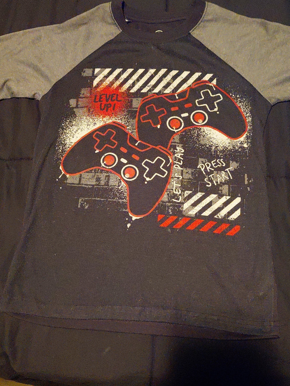 wonder nation Black & Gray Raglan Tee with Red-Accented Game Controller Graphic